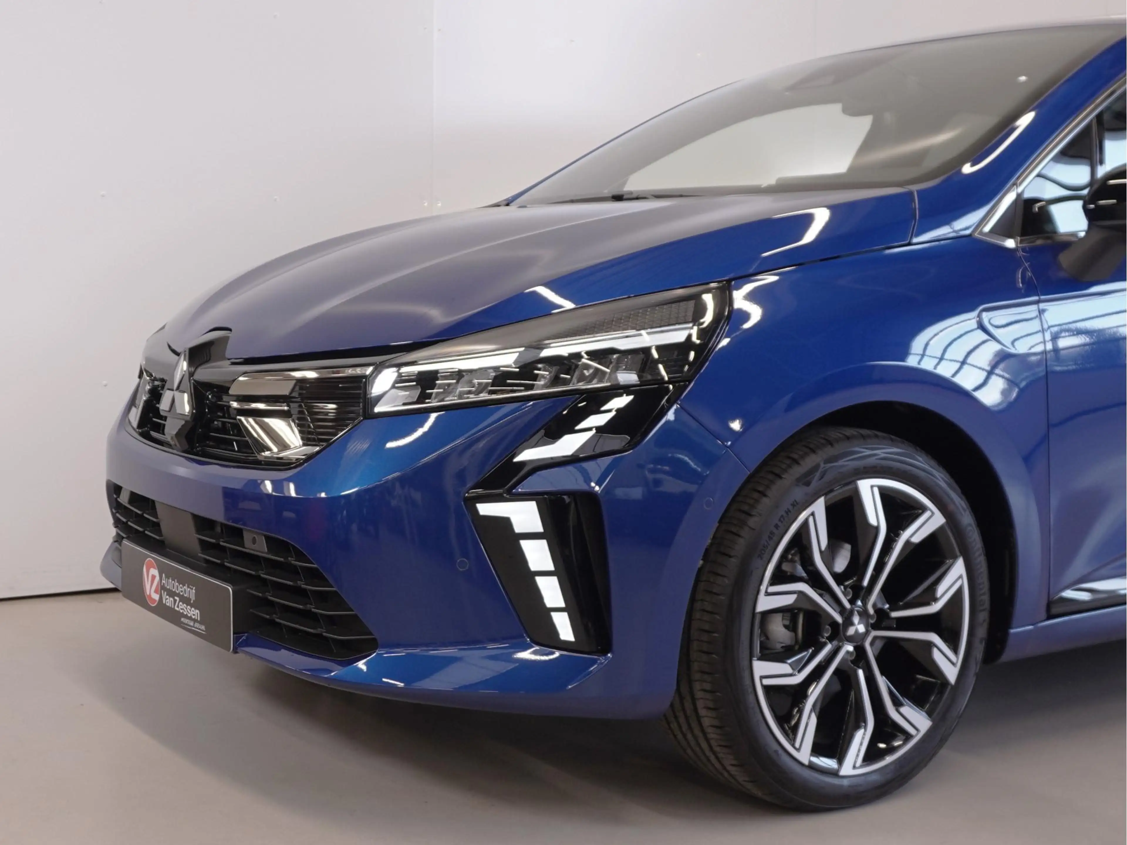 Mitsubishi Colt 1.0T MT Instyle | Navigatie | Adaptieve cruise con — photo 2