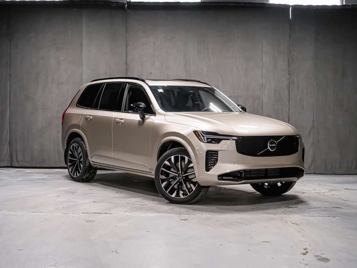 2026 Volvo XC90 Plus 7-Seater (Dark Theme) alt 2