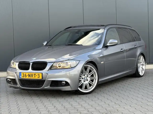 BMW 325 3-serie Touring 325I M-Pakket - Leder - Pano - Xen