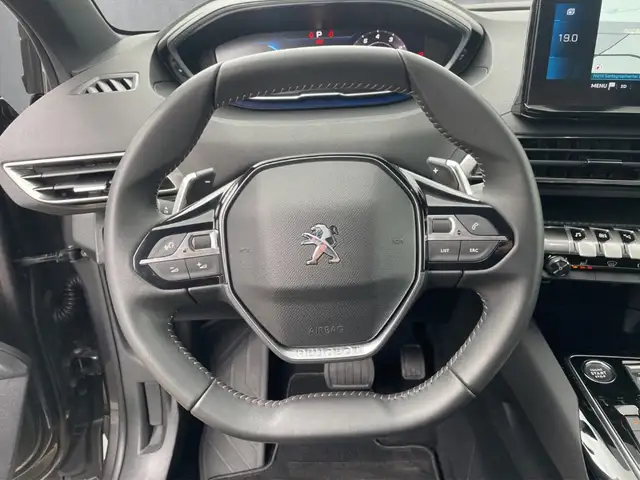 Peugeot 3008 view 10