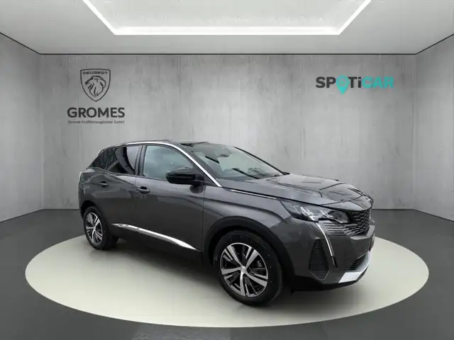 Peugeot 3008 main image