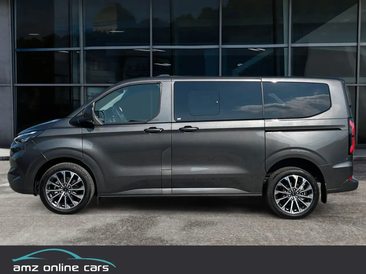 Ford Tourneo Custom 2026