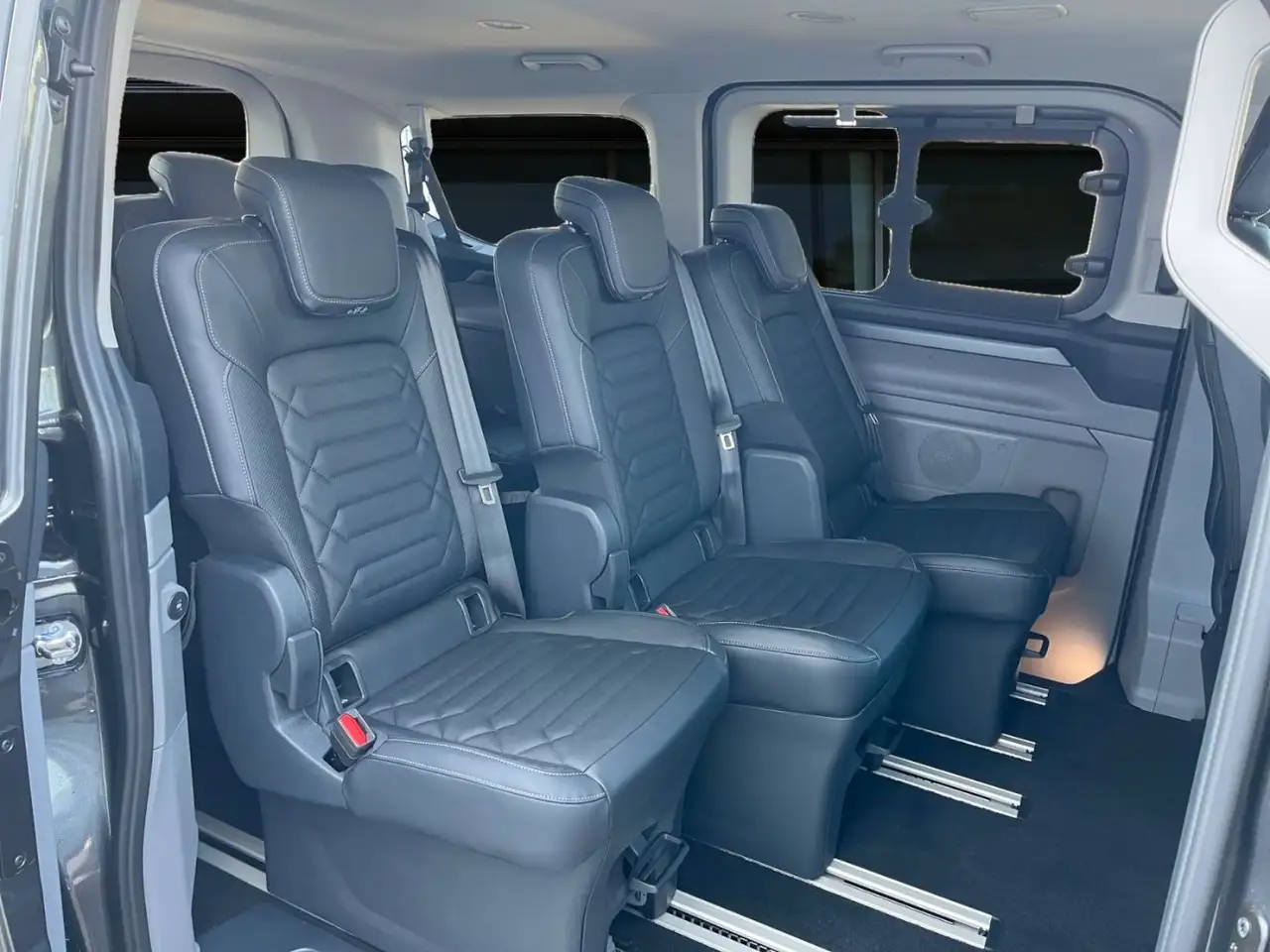 Ford Tourneo Custom 2026 — фото 8