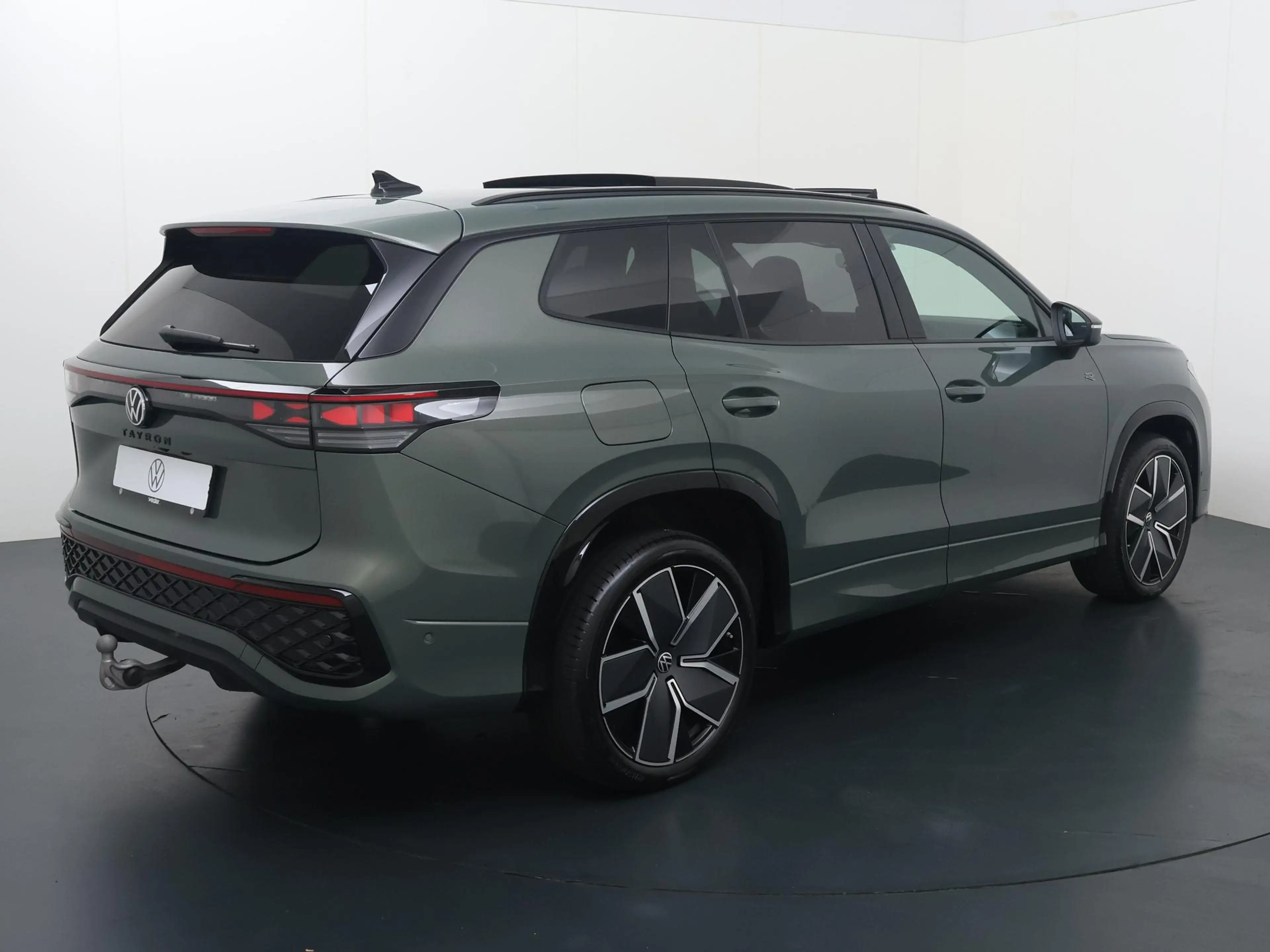 Volkswagen Tayron 1.5 eHybrid R-Line Edition | 204 PK | SoH 98% | Tr — photo 5