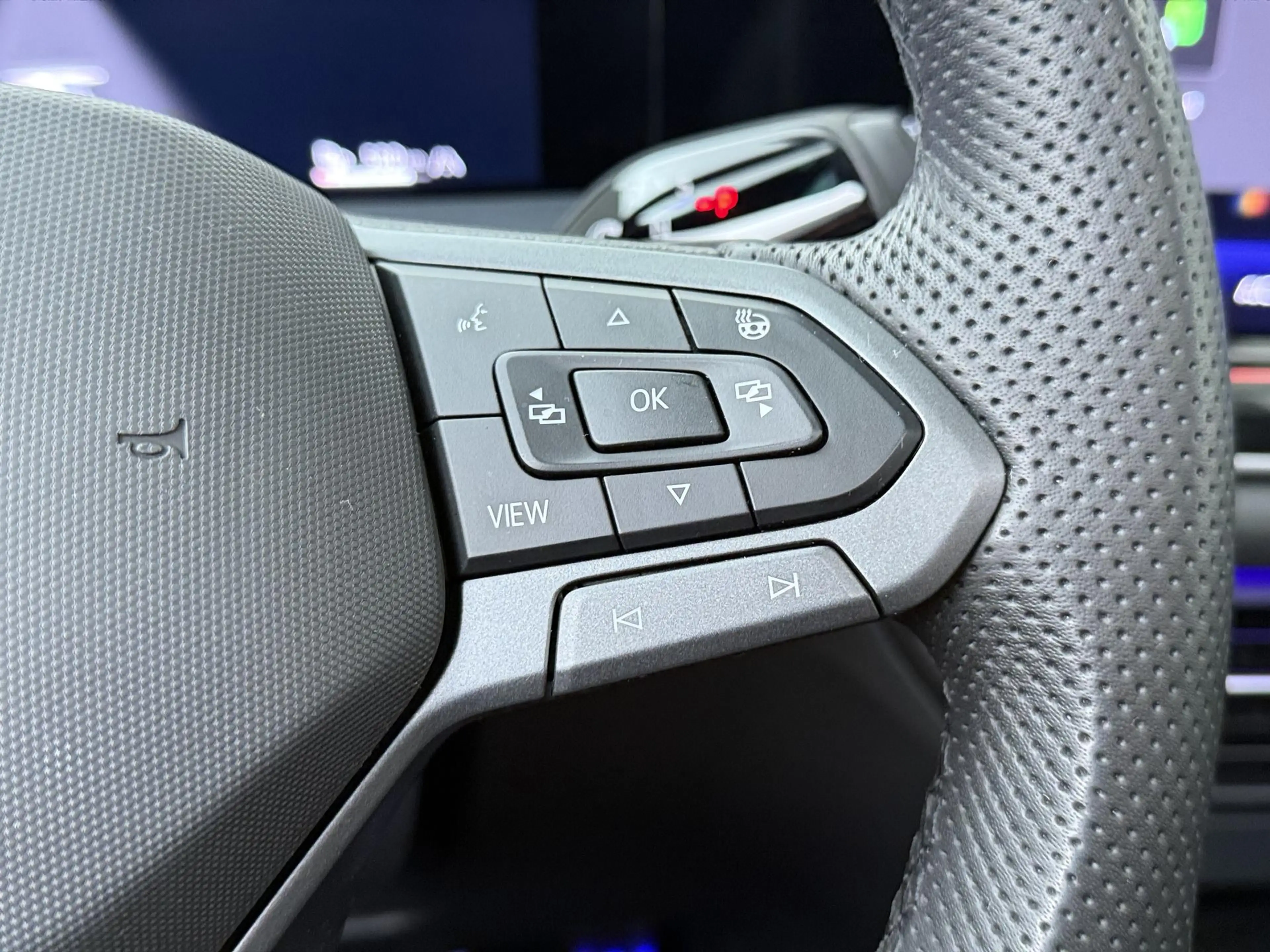 Volkswagen Tayron 1.5 eHybrid R-Line Edition | 204 PK | SoH 98% | Tr — photo 9