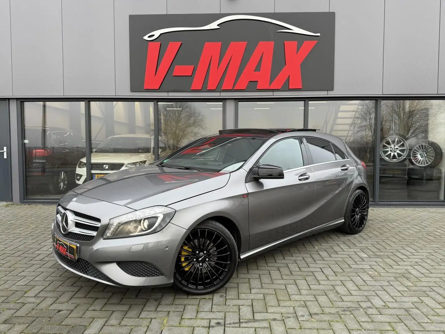 Mercedes-Benz A 200 A200 Prestige AUT Pano Leder Harman/Kardon Xenon Szürke - 1