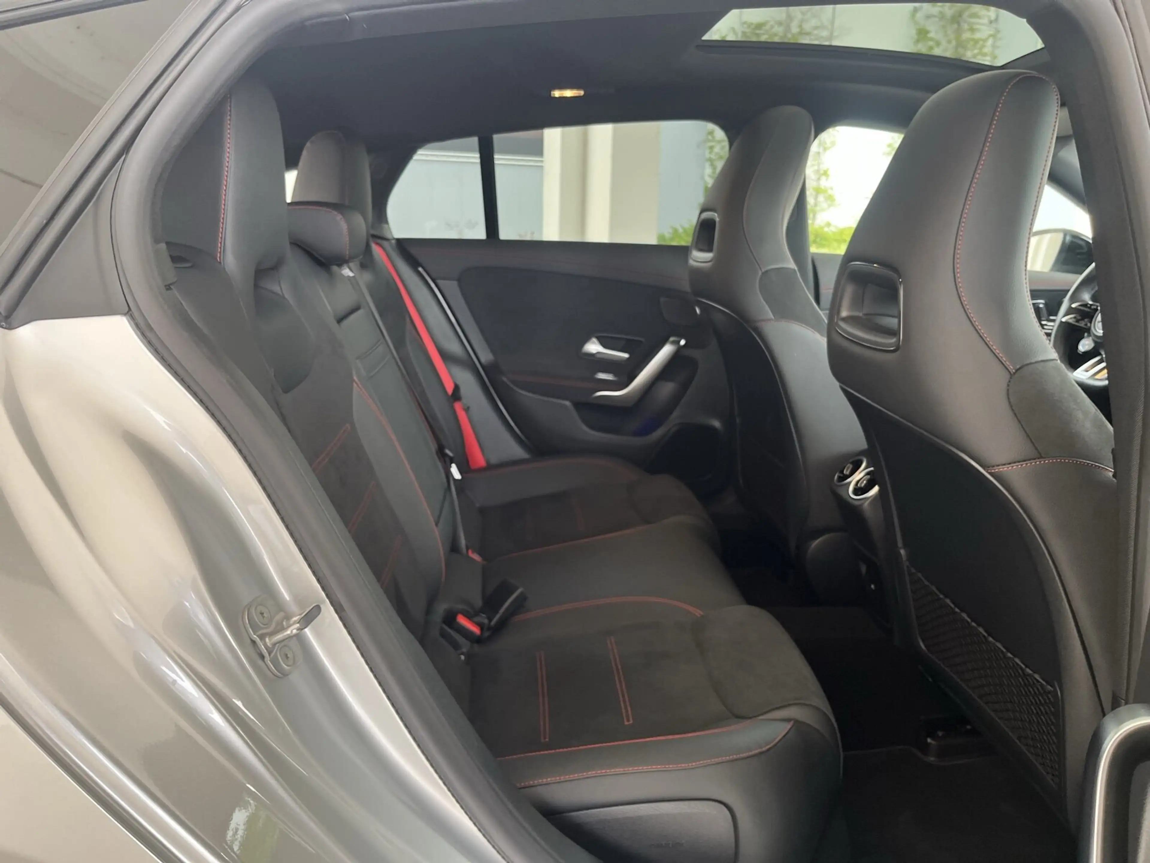 Mercedes-Benz CLA 35 AMG CLA 35 AMG 4M SB Pano.-Dach/Distronic/Kamera/LED — photo 20