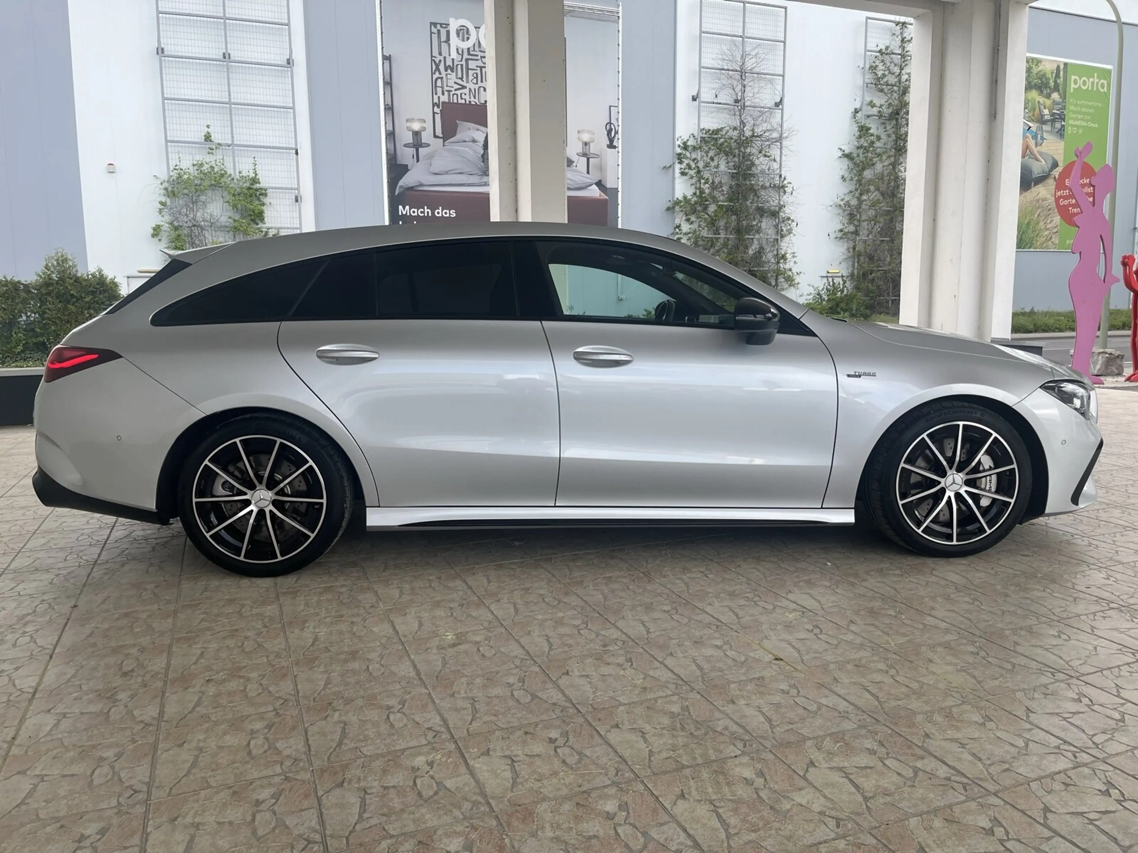 Mercedes-Benz CLA 35 AMG CLA 35 AMG 4M SB Pano.-Dach/Distronic/Kamera/LED — photo 4