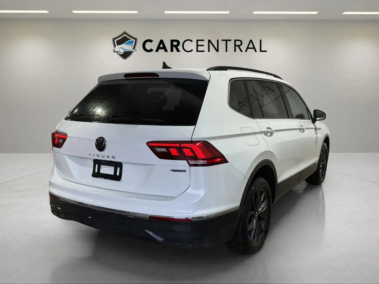 Volkswagen Tiguan снимка Volkswagen Tiguan
