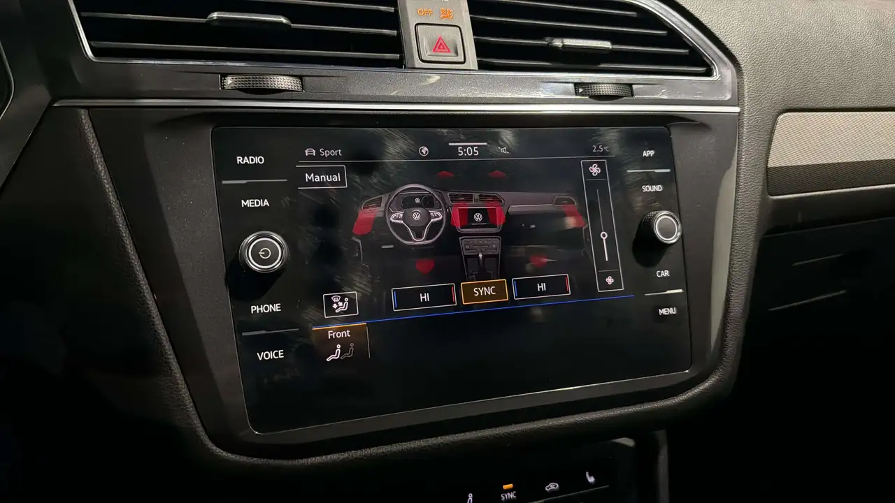 Volkswagen Tiguan снимка Volkswagen Tiguan