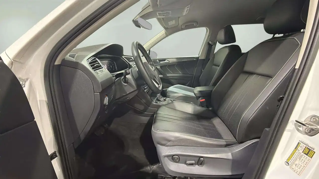 Volkswagen Tiguan снимка Volkswagen Tiguan