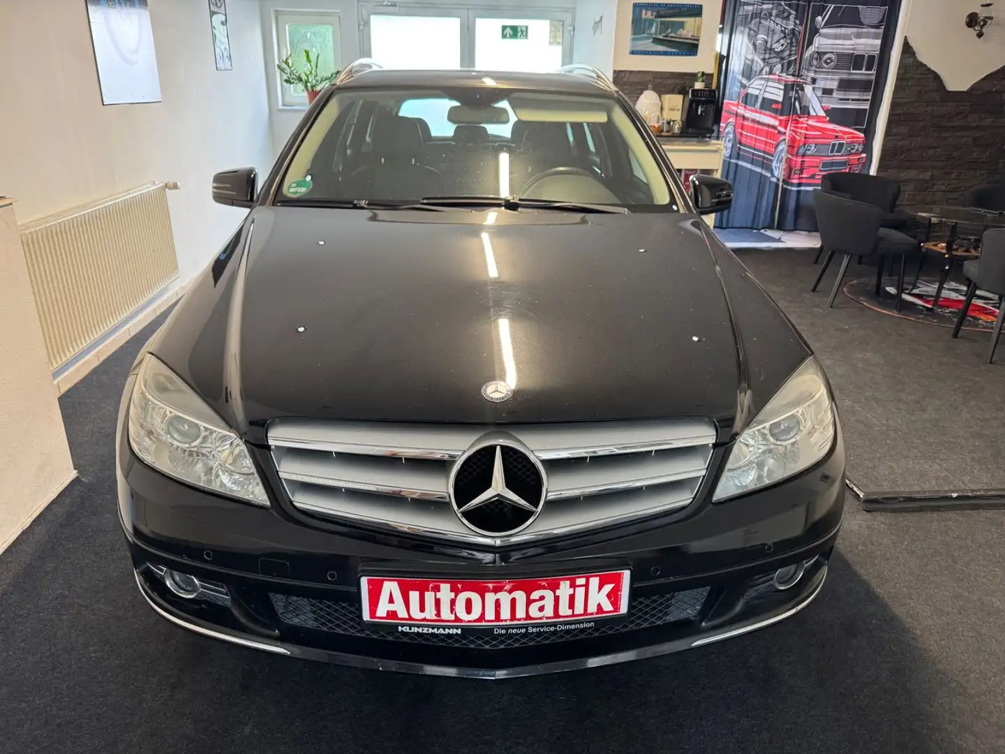 Mercedes-Benz C 250 CGI T BlueEFFICIENCY AVANTG. Automatik Schwarz - 2