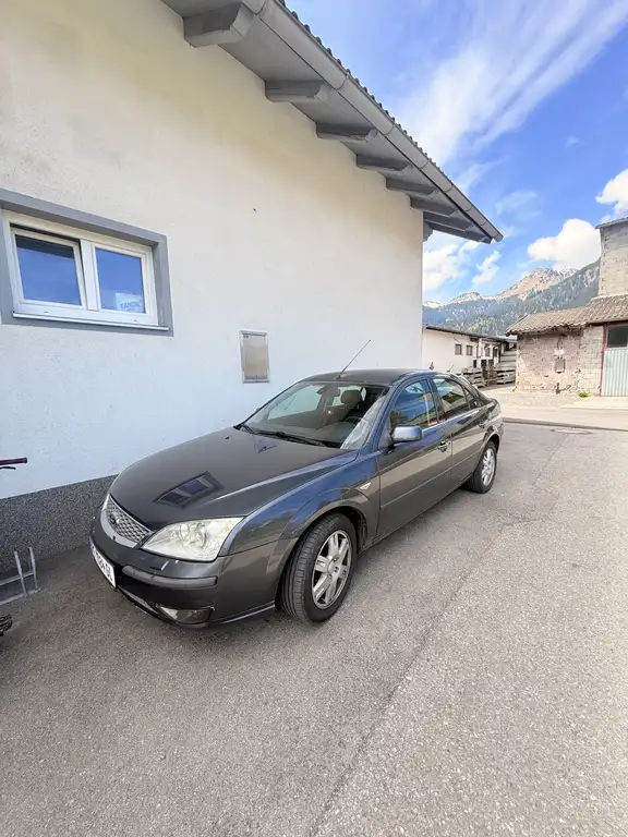 Ford Mondeo 2005 из Европы — купить под ключ