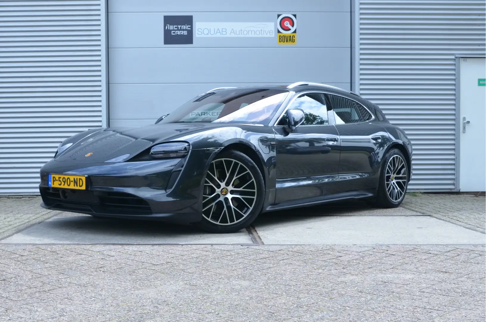 Porsche Taycan Sport Turismo 93 kWh Performance+ Sport Chrono, Lu Grijs - 1