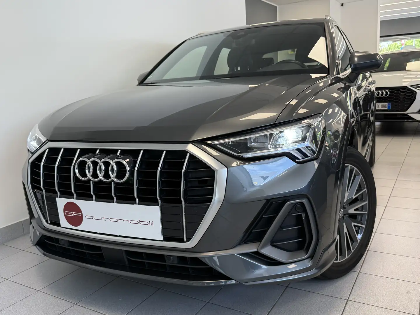 Audi Q3 35tfsi 1.5 150cv S-line Garanzia 12/24/36 Grigio - 2