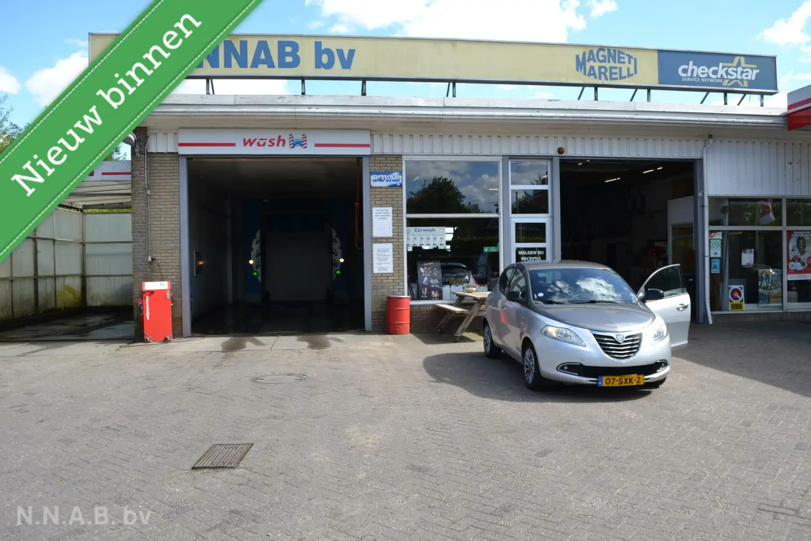 Lancia Ypsilon 0.9 TwinAir Platinum Grijs - 1