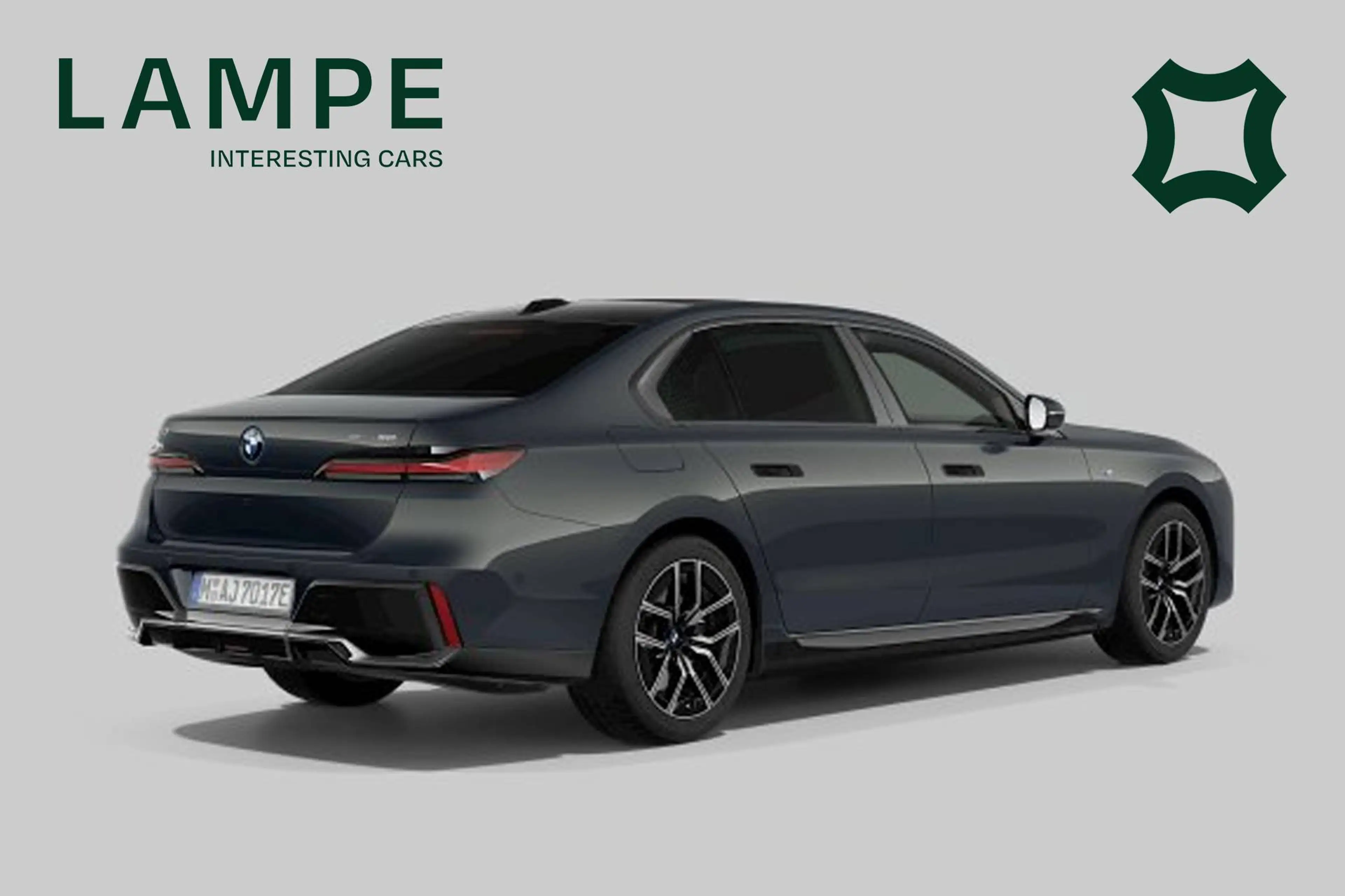 BMW i7 eDrive50 M Sport Pro Integral Steering Massage HUD — photo 2