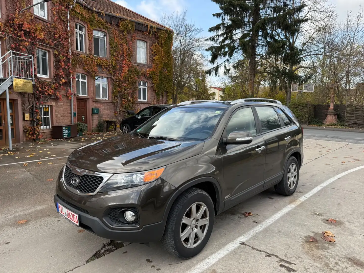 Kia Sorento 2.2 Vision 4WD/Automatik/AHK/Sitzheizung Braun - 1