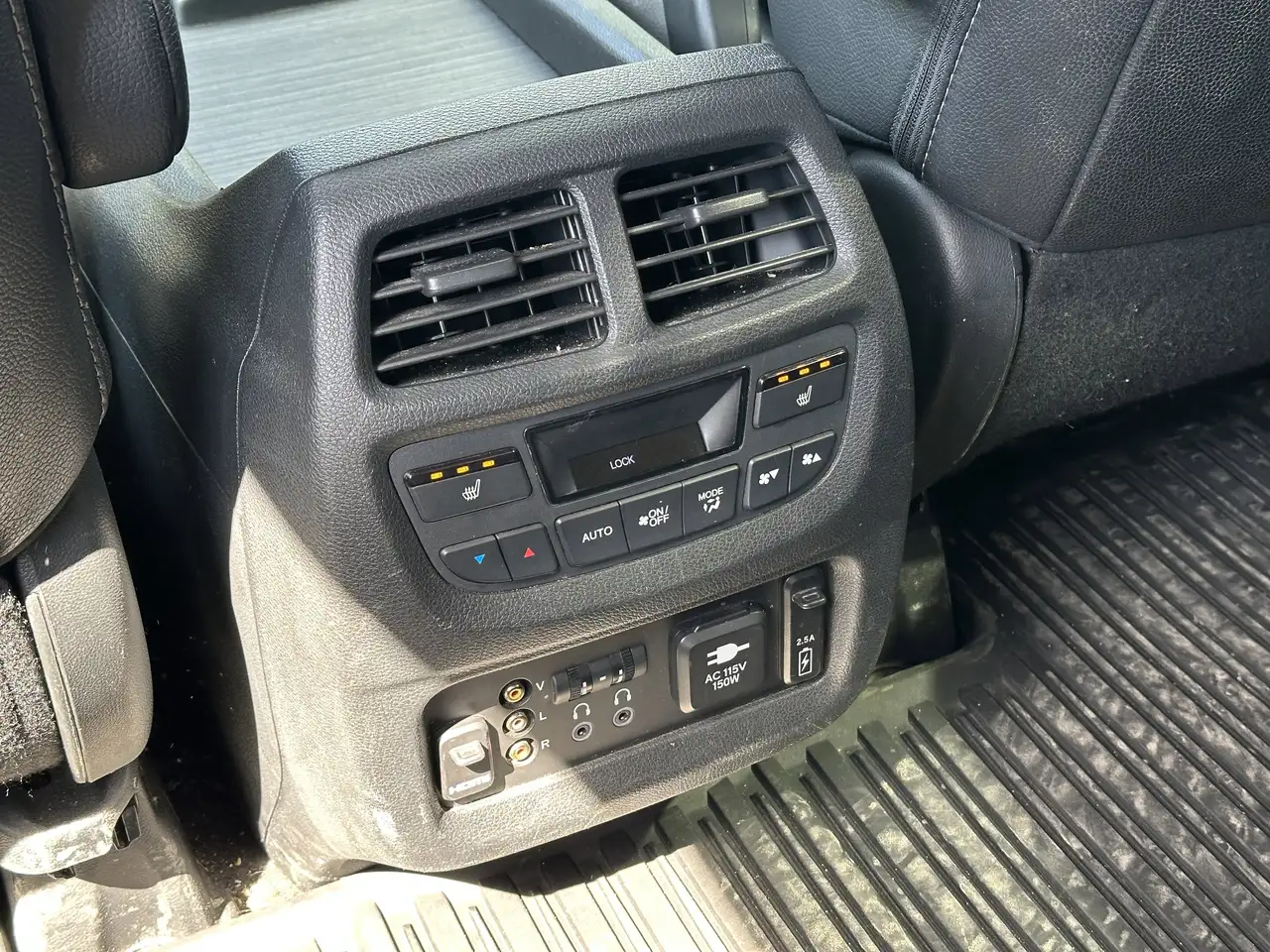 Honda Pilot photo Honda Pilot