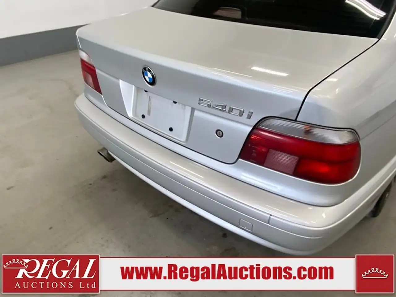 BMW 5 Series photo BMW 5 Series