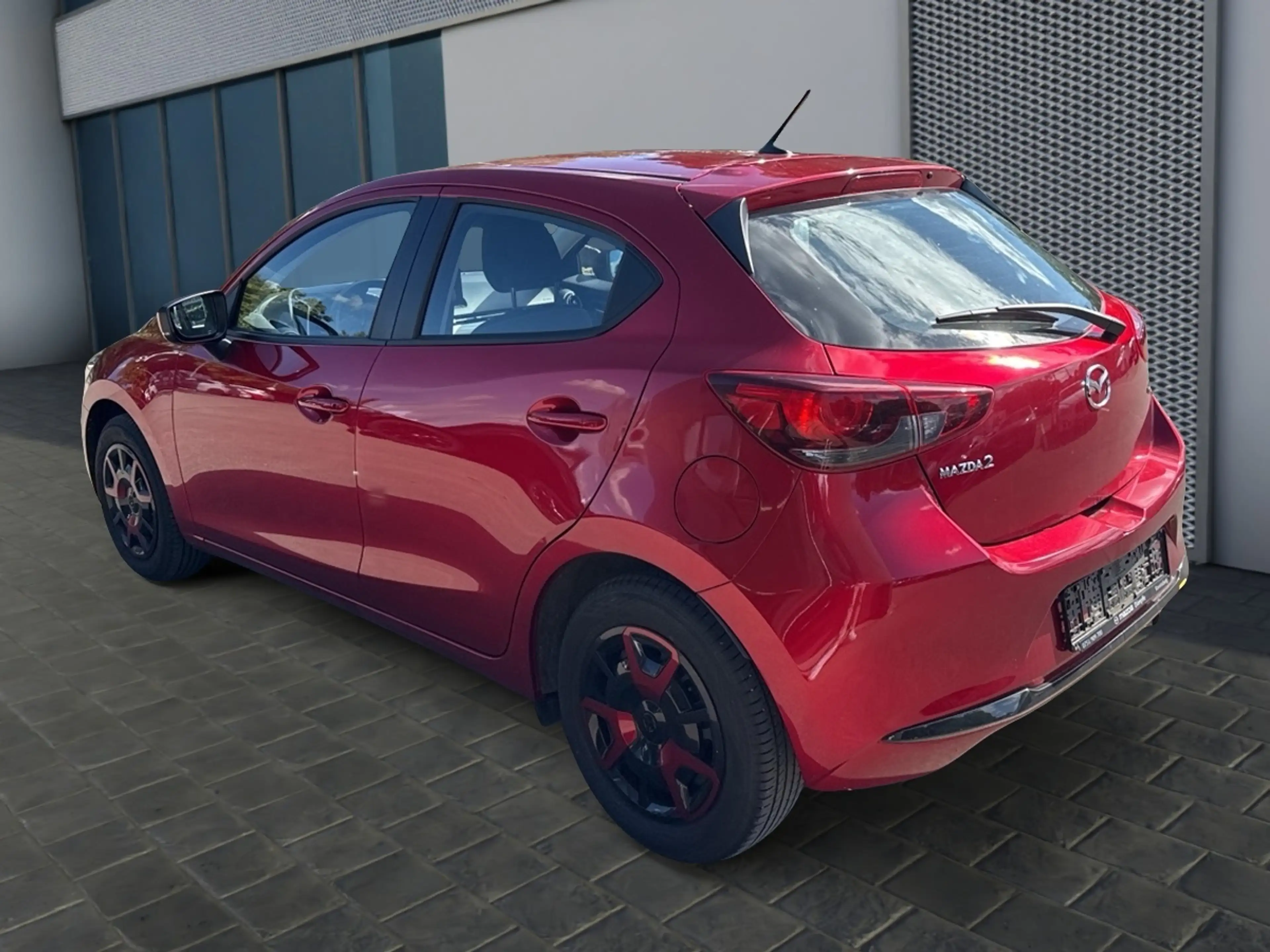 Mazda 2 1.5L SKYACTIV-G 75ps CENTER-LINE — photo 2