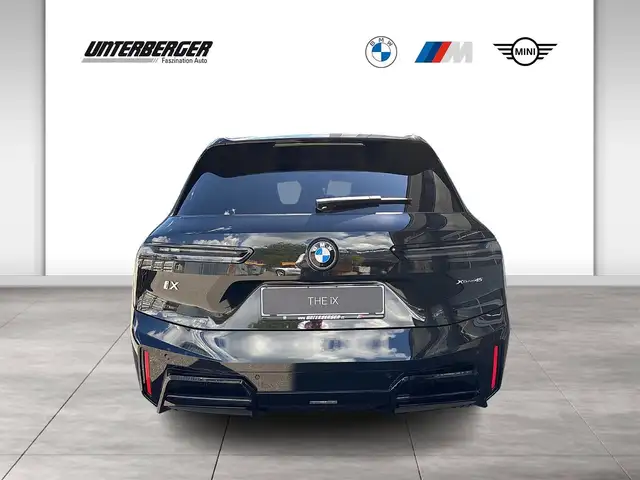 BMW iX xDrive45 I20 M Sportpaket HK HiFi DAB LED Ansicht 5