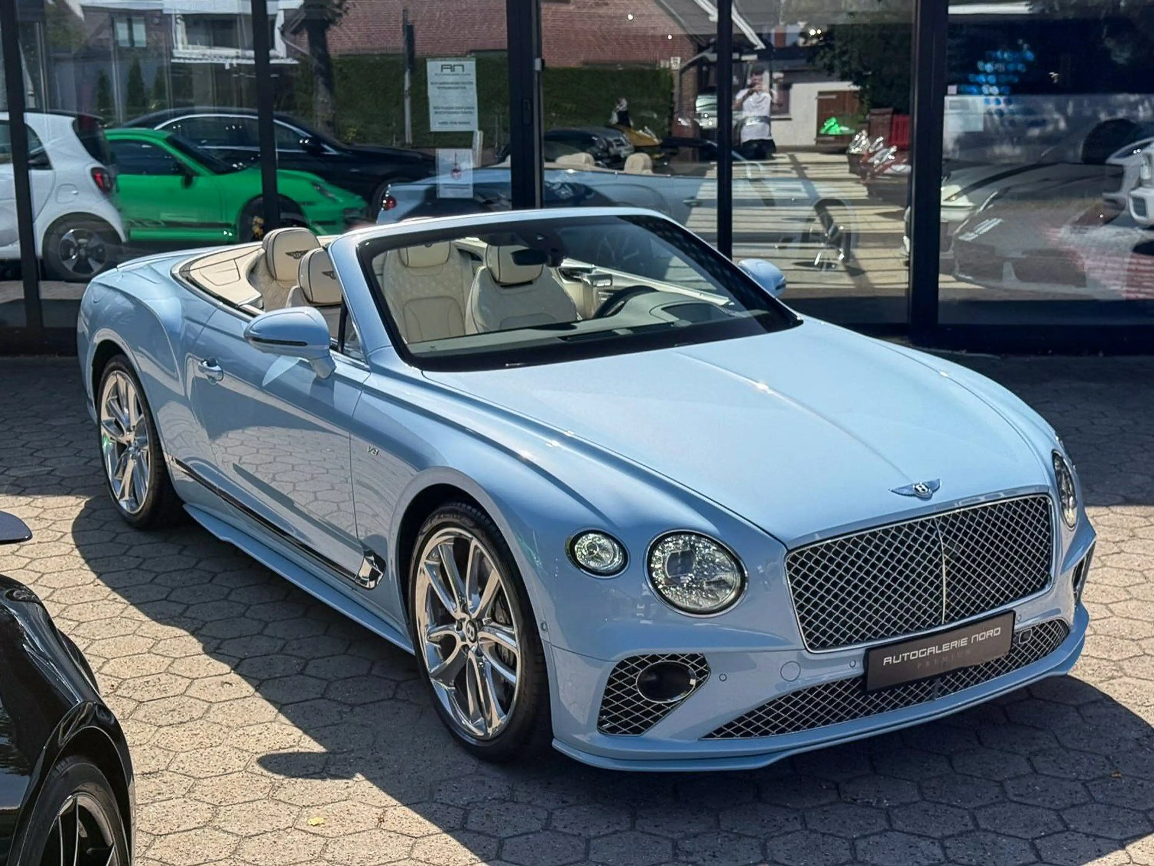 Bentley Continental GTC Mulliner | Jetstream II | Naim | Rotating Disp — photo 10