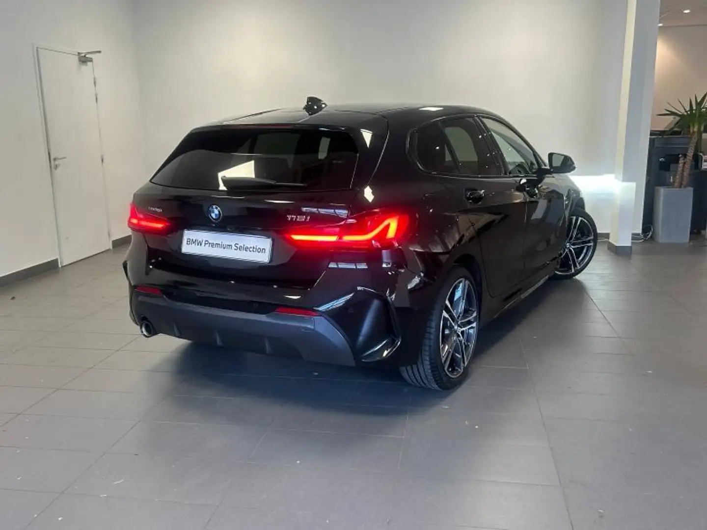 BMW 118 118iA 136ch M Sport DKG7 Noir - 2