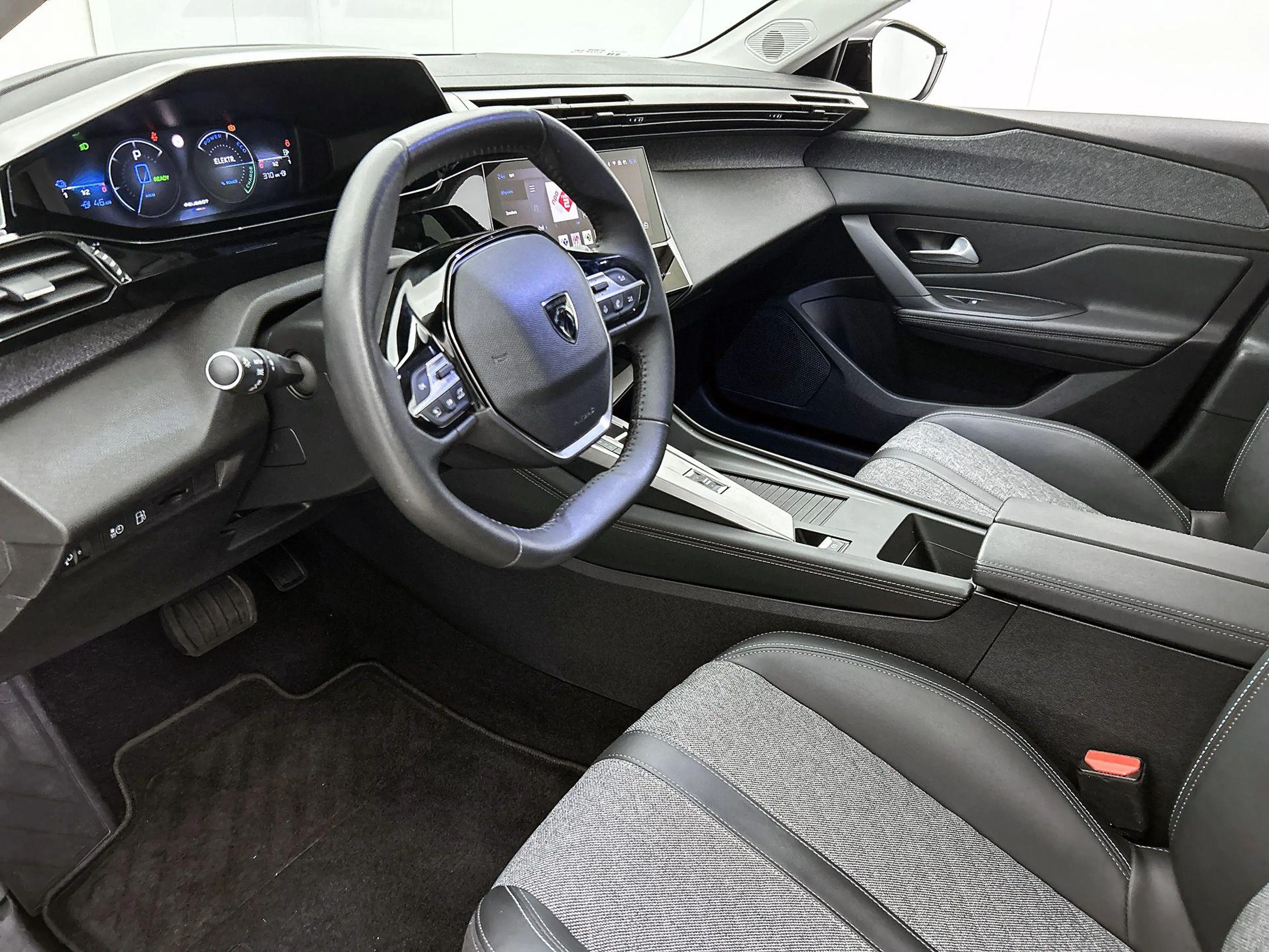 Peugeot 408 1.6 180pk HYbrid Allure Automaat | Trekhaak | 360 — photo 10