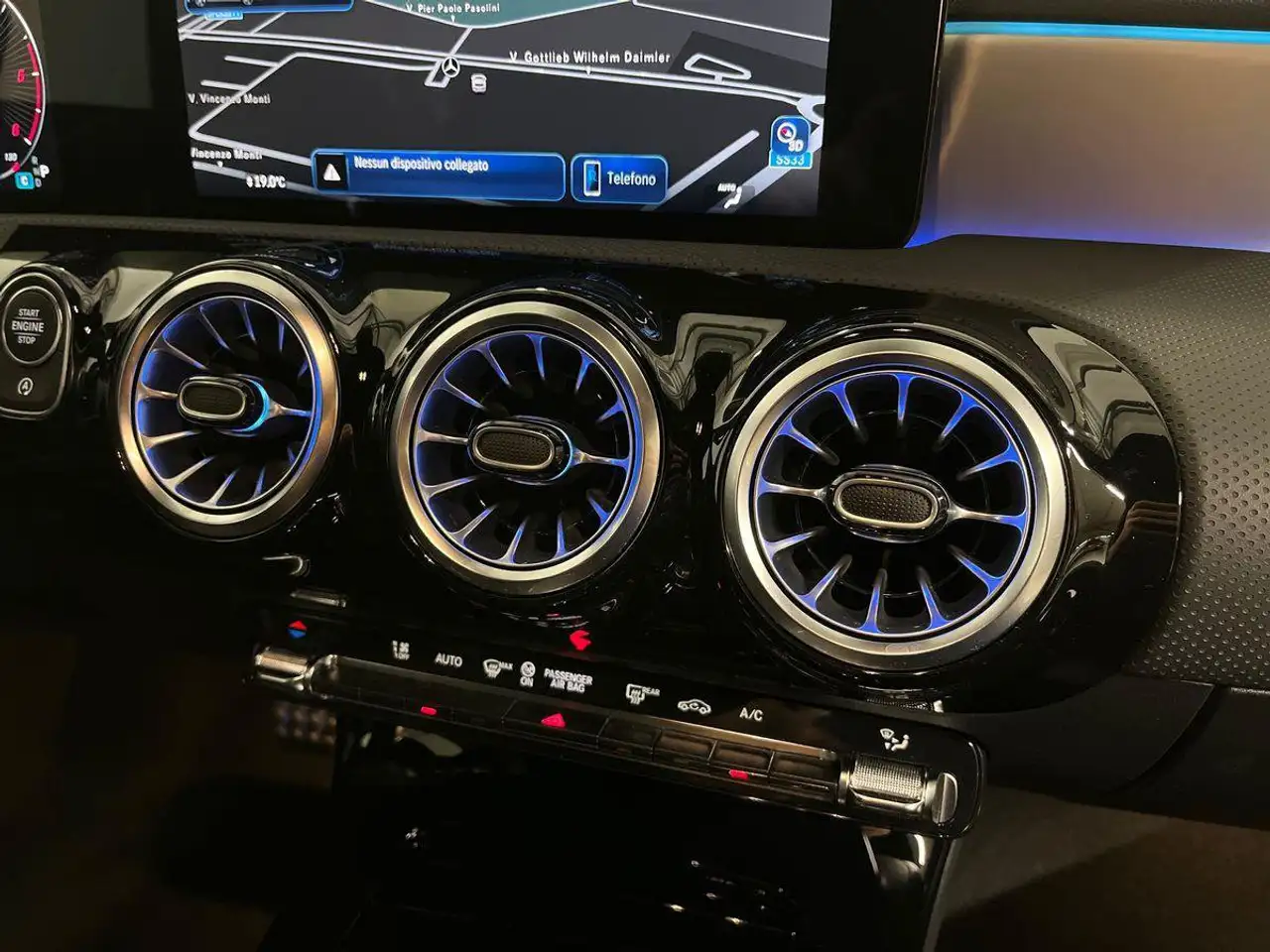 Mercedes-Benz A-Class 2026 — фото 14