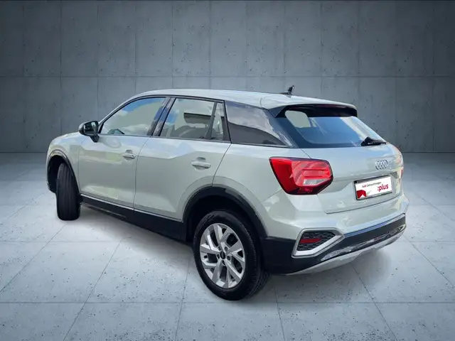 Audi Q2 view 3