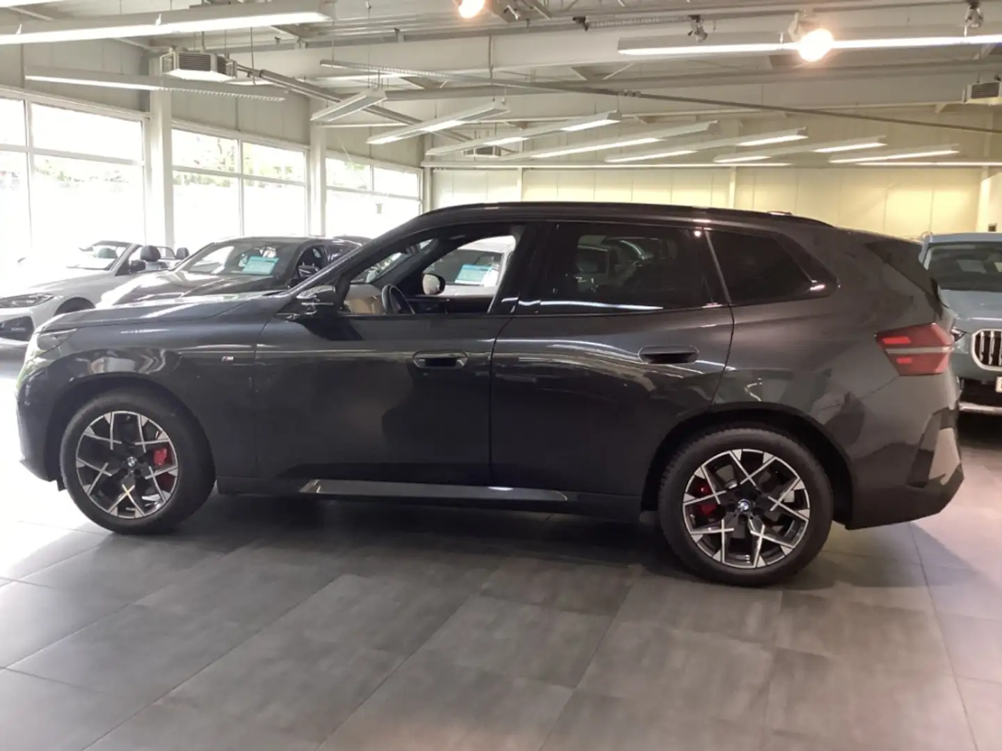 BMW X3 xDrive M SportPRO IconGl StandHz AHK H/K DAProf Pr Grau - 2