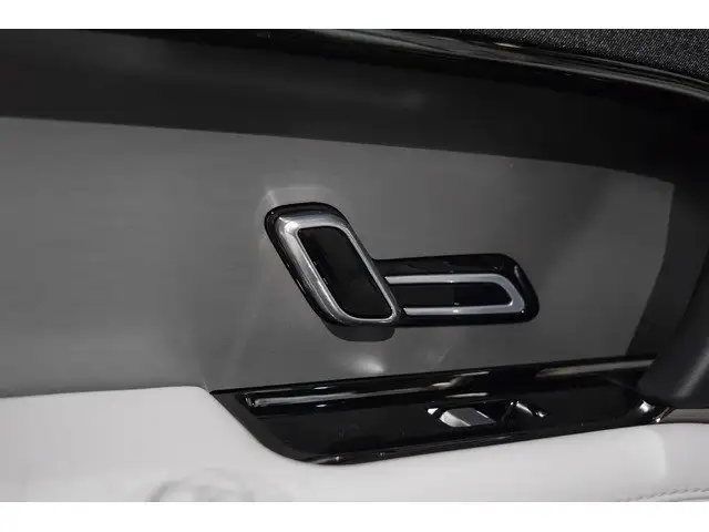 Land Rover Range Rover Sport view 21