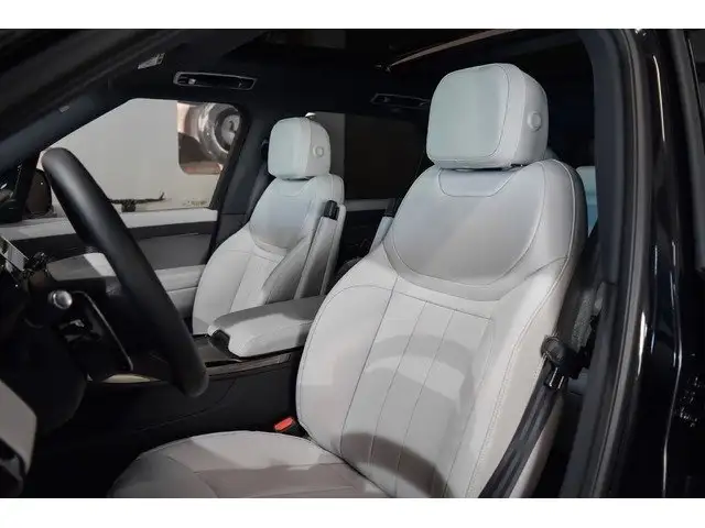 Land Rover Range Rover Sport view 7