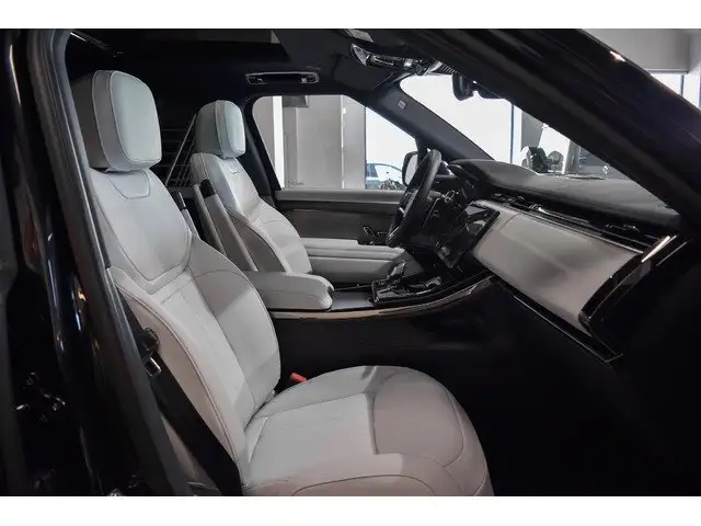 Land Rover Range Rover Sport view 6