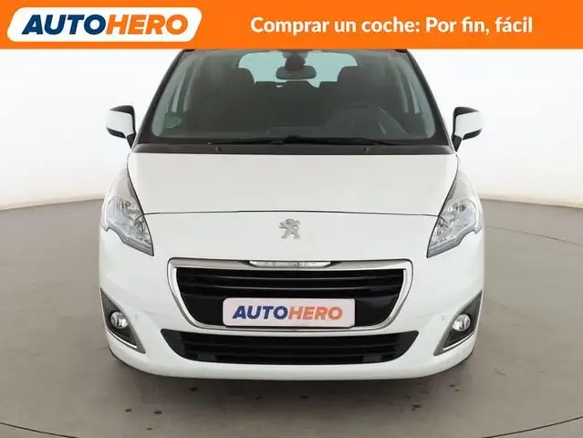 Peugeot 5008 view 9