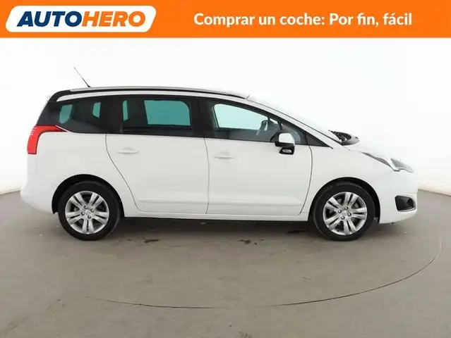 Peugeot 5008 view 7