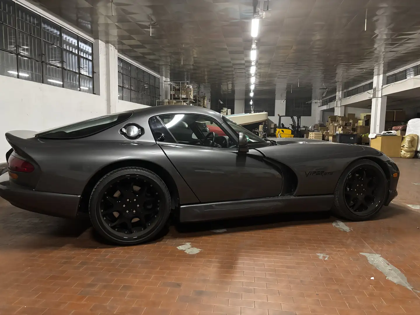 Dodge Viper GTS - 1