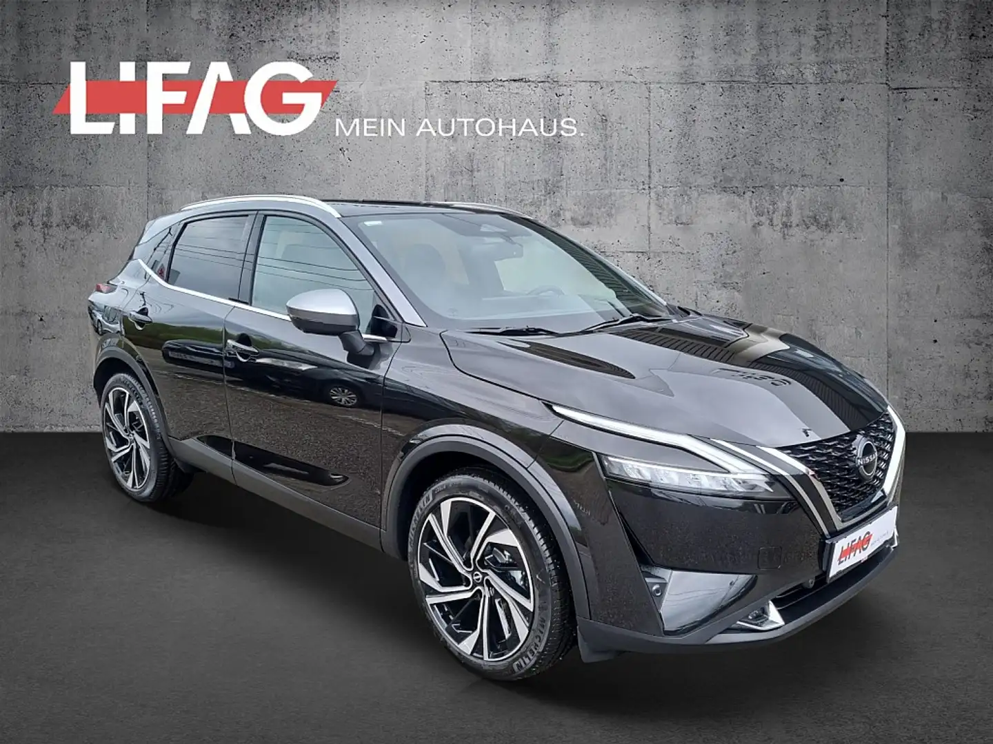 Nissan Qashqai 1,3 MHEV 4x4 Tekna+ Autom. *ab € 34.990,-* Schwarz - 1