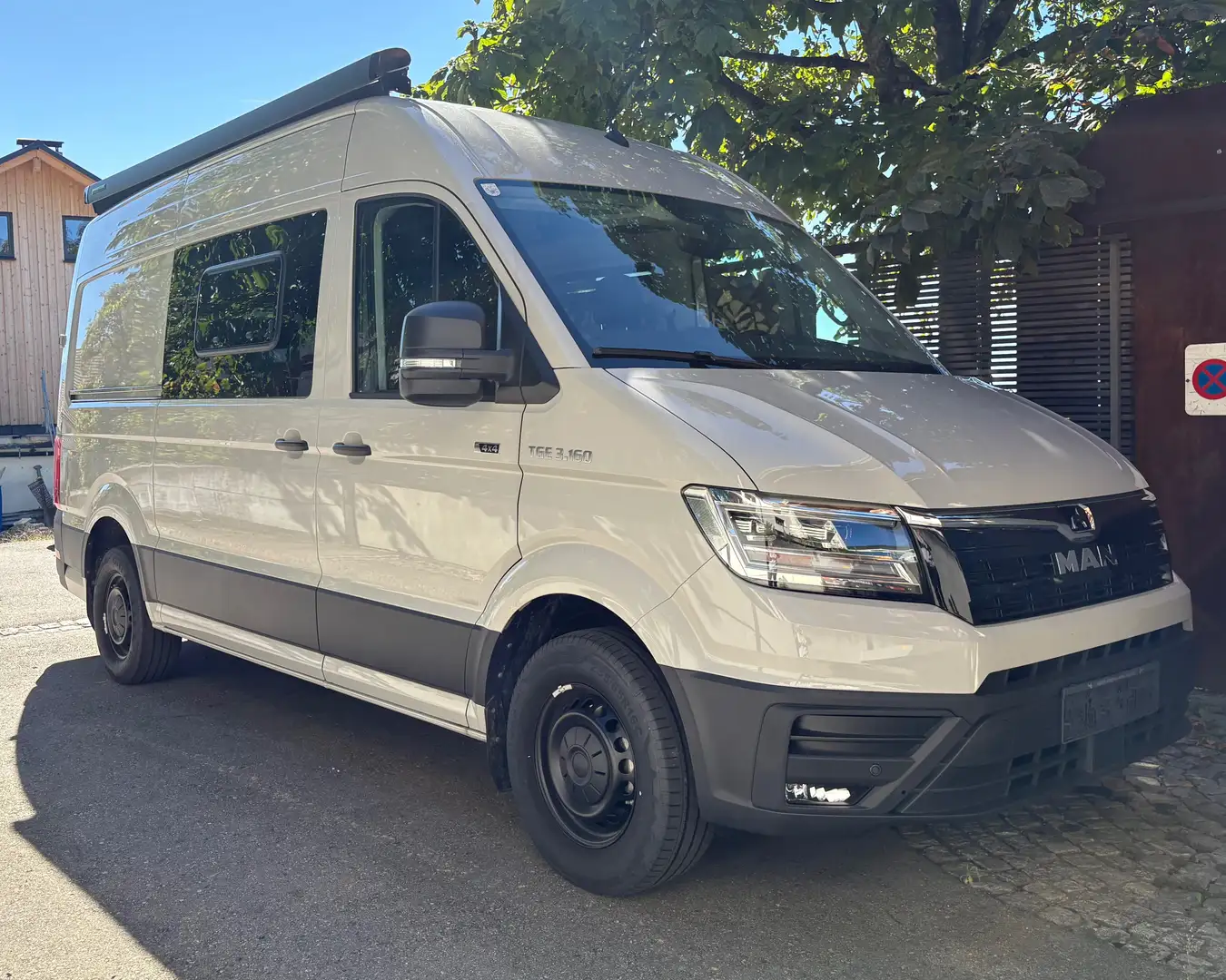 MAN TGE TGE 3.160 Kombi L2H2 Heck Aut. Grau - 1