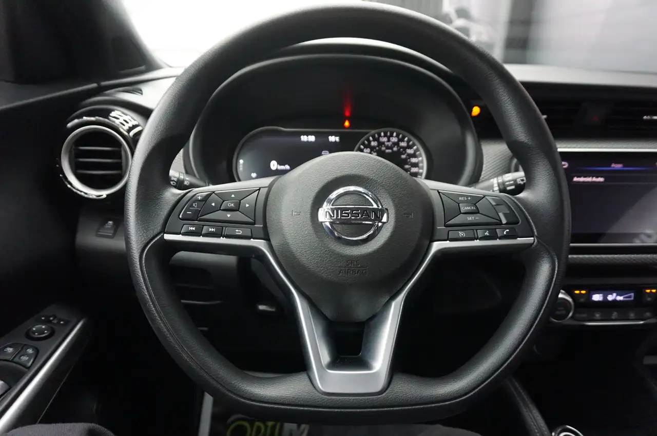 Nissan Kicks снимка Nissan Kicks