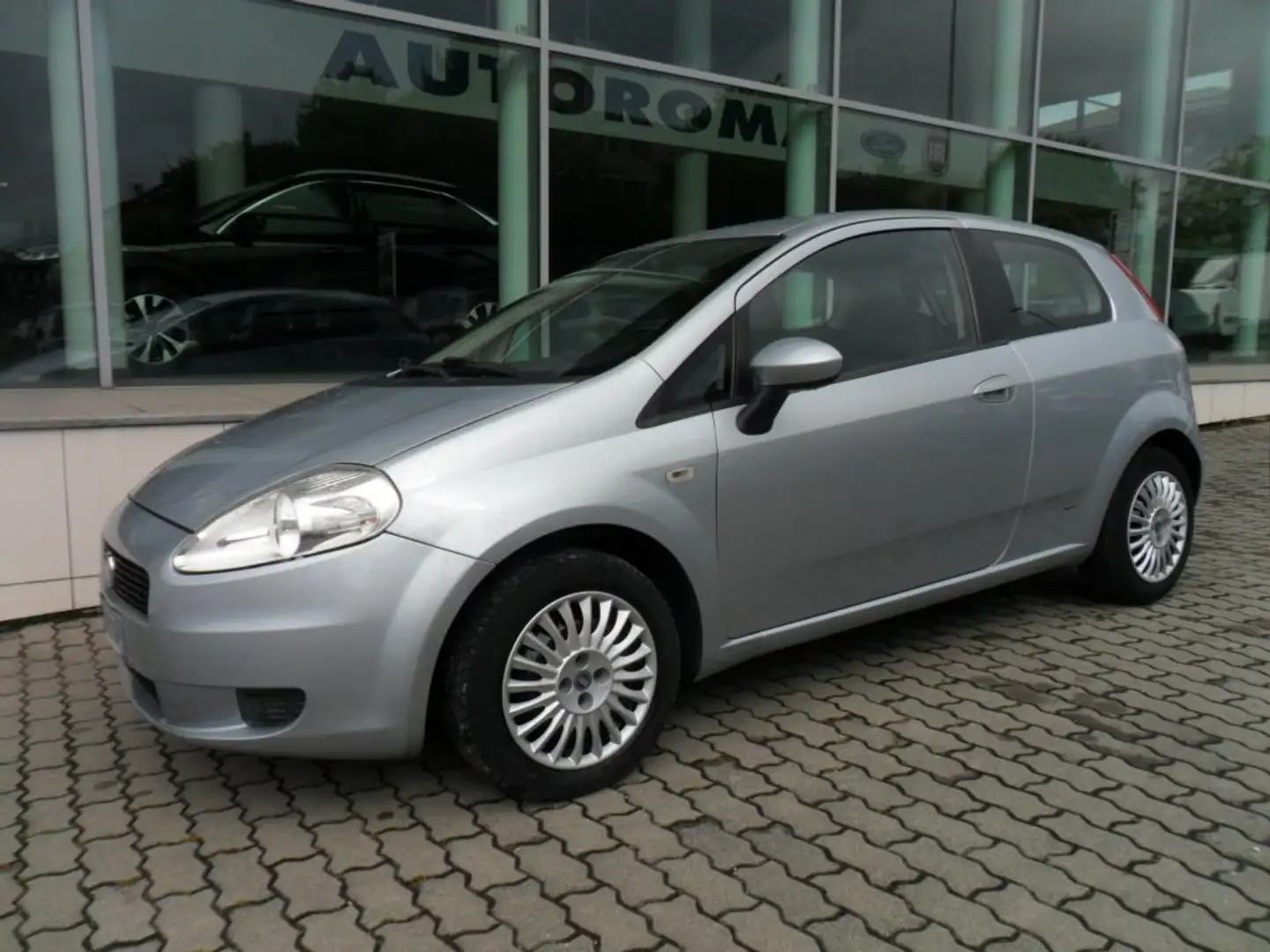 Fiat Grande Punto Grande Punto 3p 1.2 65cv Zilver - 1