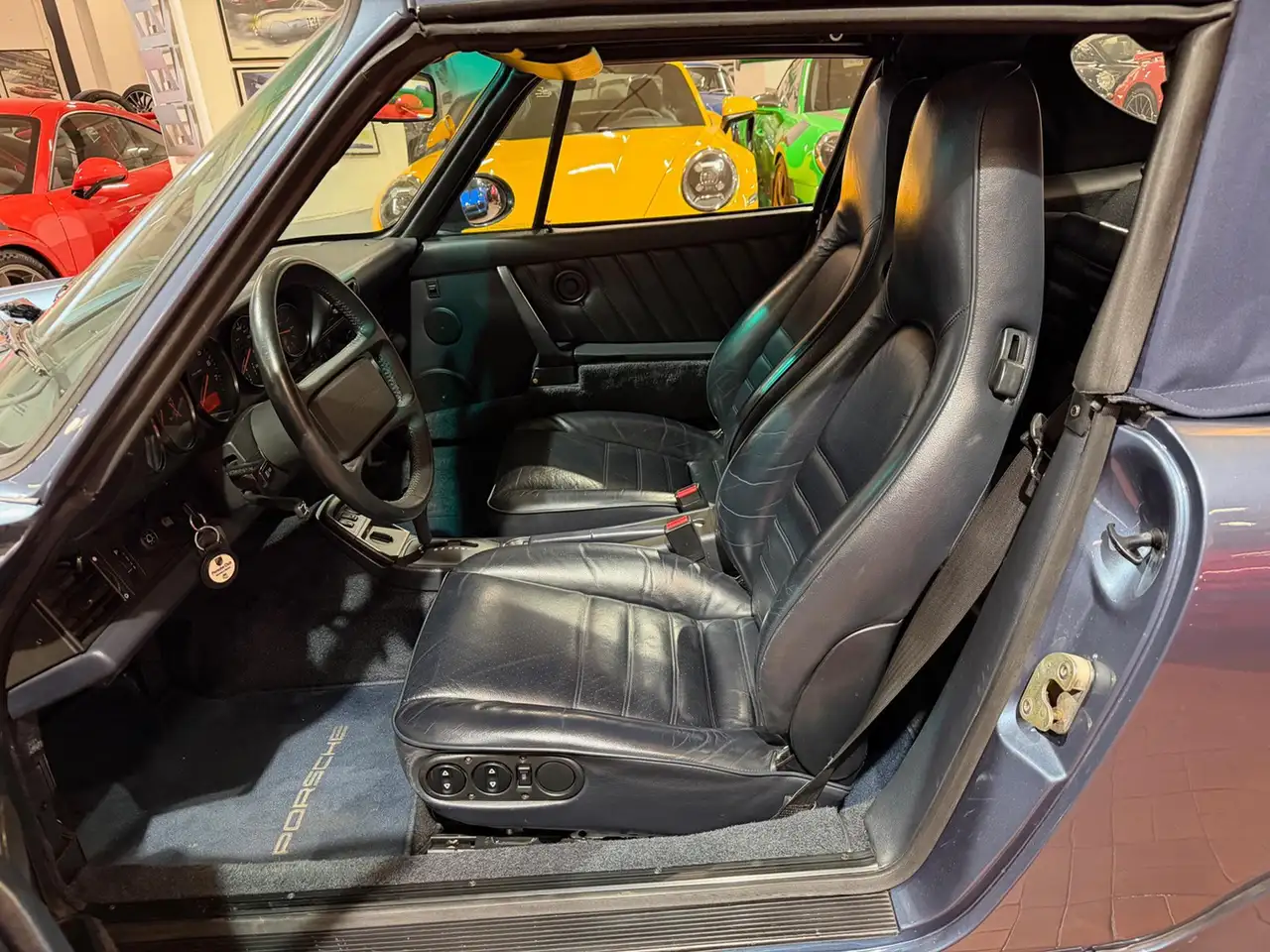 Porsche 911 964 Cabrio-Baltic Blu-Pelle Blu-Capote Blu, foto 10