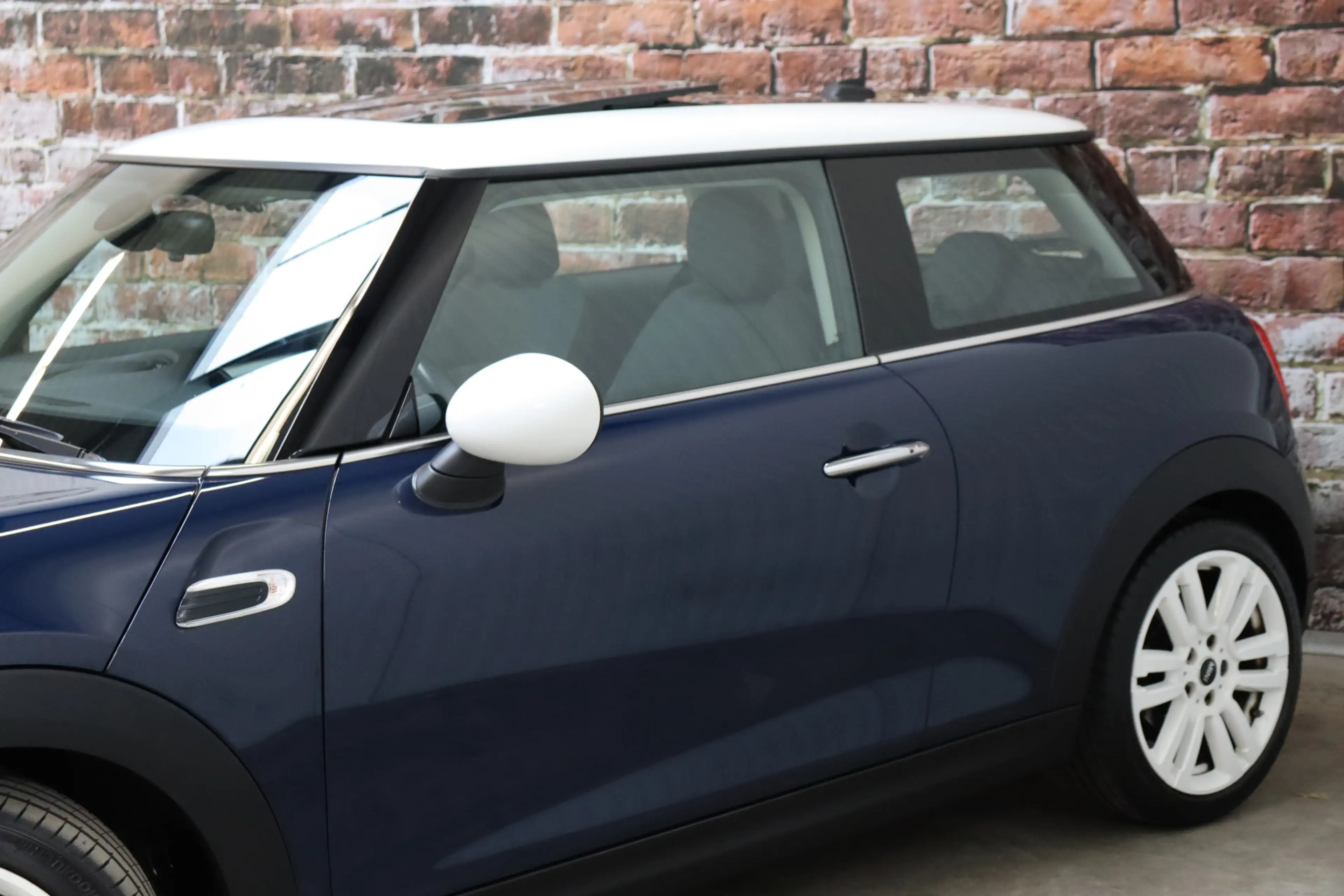 MINI Cooper Hatchback Serious Business 3 deurs / Airconditioni — photo 7