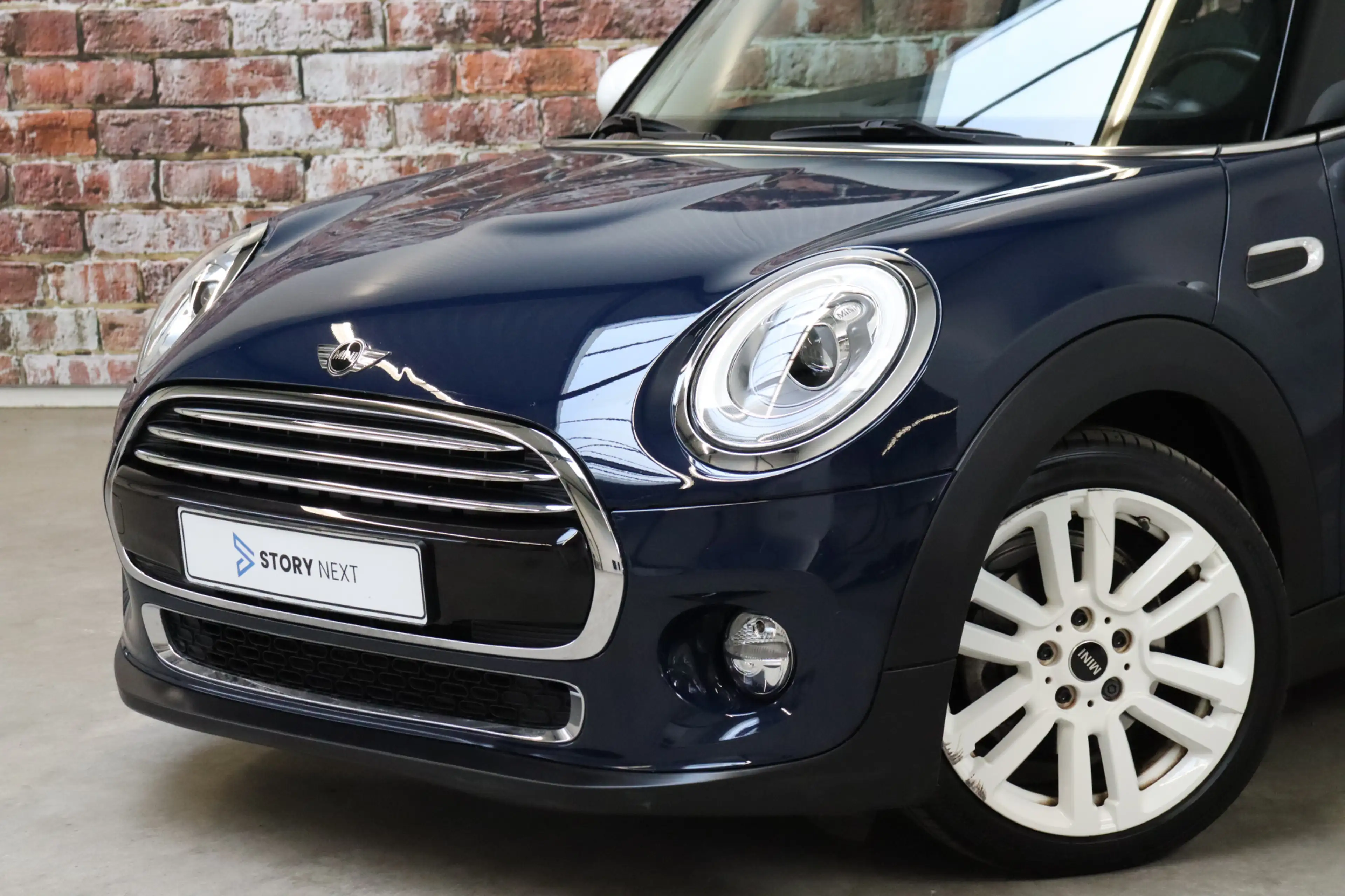 MINI Cooper Hatchback Serious Business 3 deurs / Airconditioni — photo 2