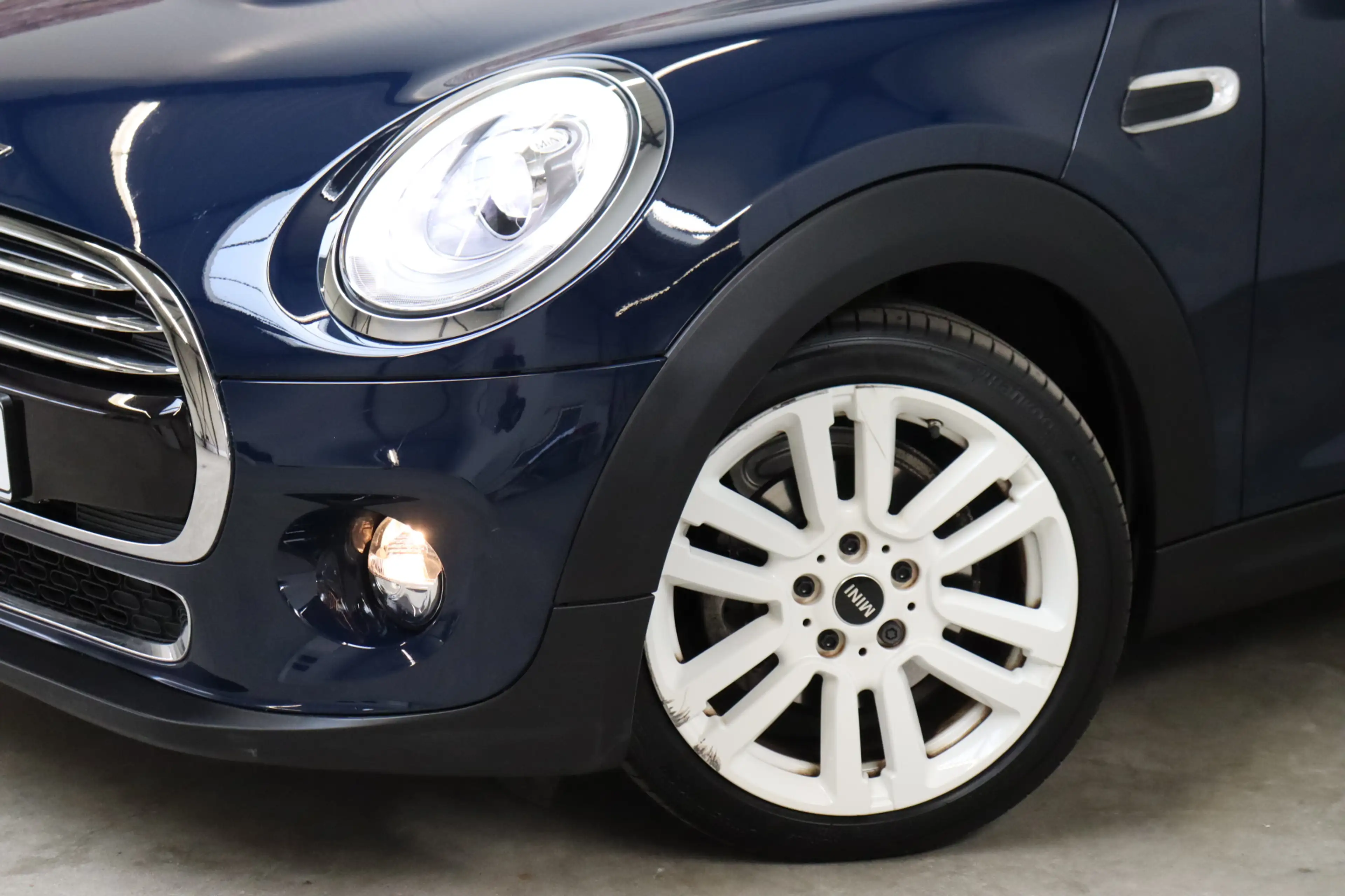 MINI Cooper Hatchback Serious Business 3 deurs / Airconditioni — photo 11