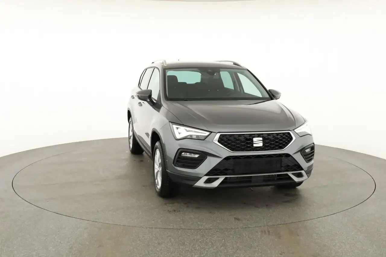 SEAT Ateca 1.5 TSI DSG Style, AHK, Kamera, FullLink, Parklenk 28