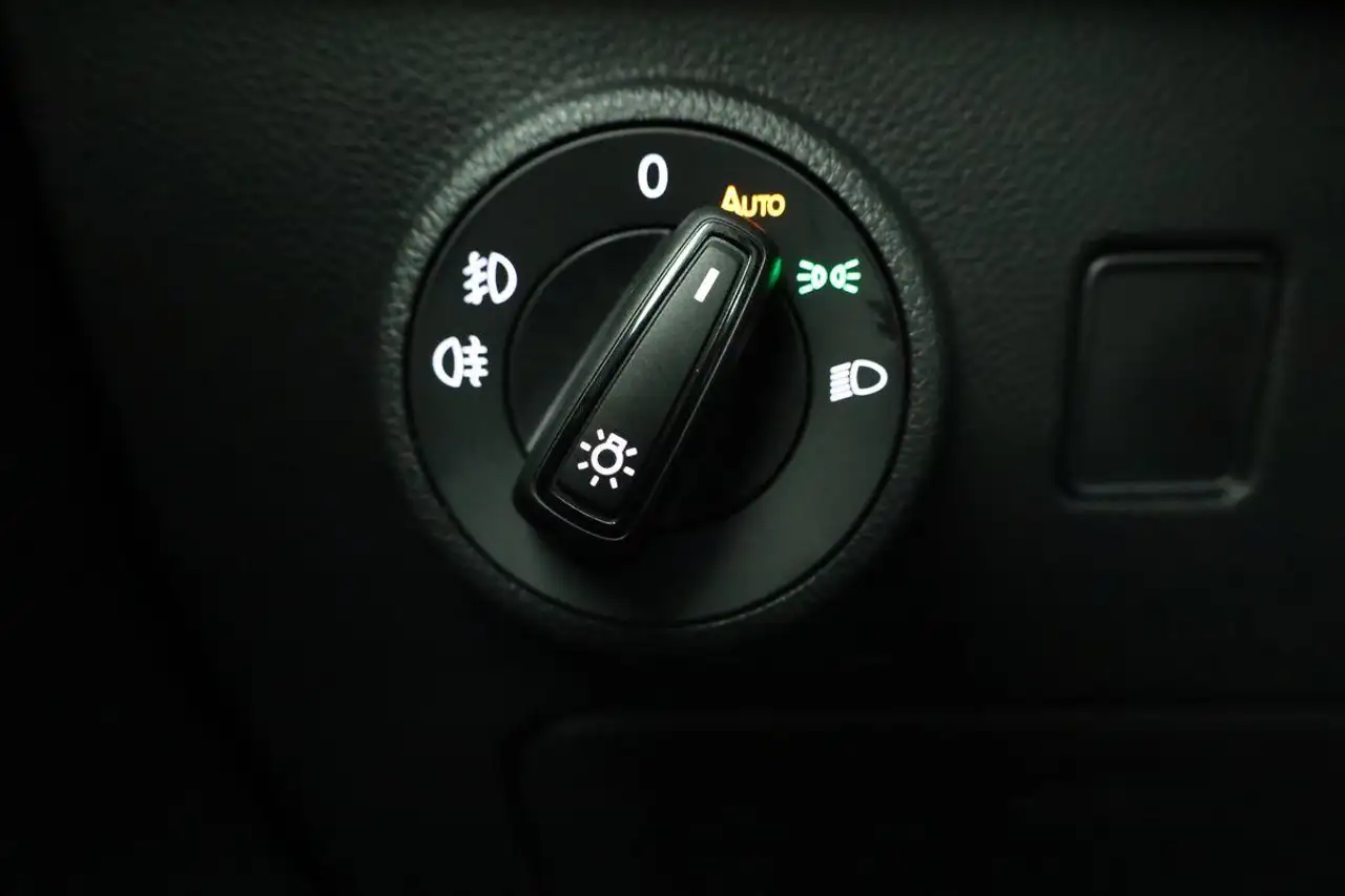 SEAT Ateca 1.5 TSI DSG Style, AHK, Kamera, FullLink, Parklenk 10