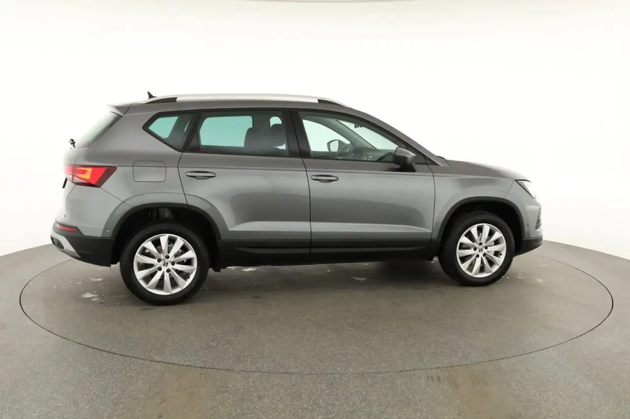 SEAT Ateca 1.5 TSI DSG Style, AHK, Kamera, FullLink, Parklenk 22