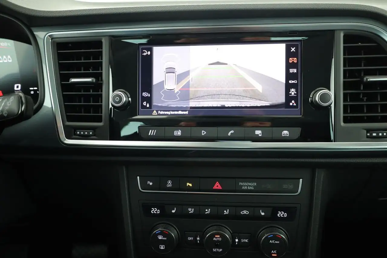 SEAT Ateca 1.5 TSI DSG Style, AHK, Kamera, FullLink, Parklenk 8